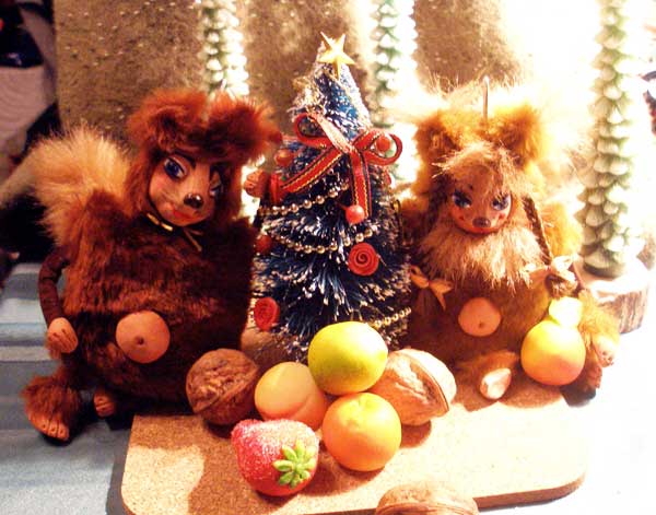 «Christmas Squirrels»